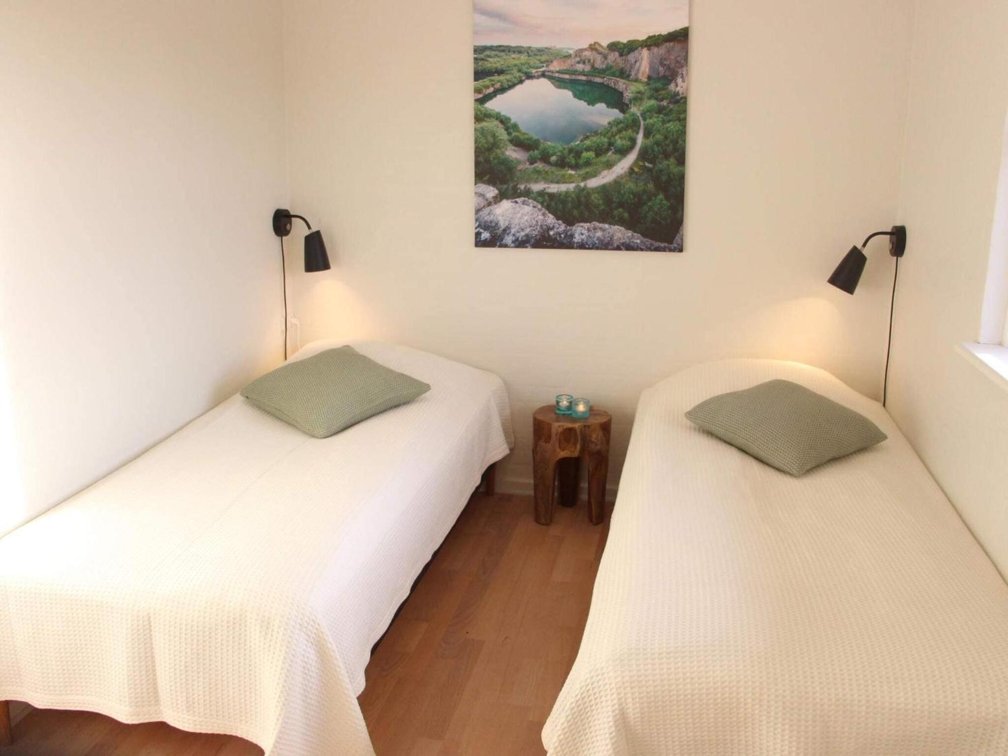 4 Person Holiday Home In R Nne Rønne Εξωτερικό φωτογραφία
